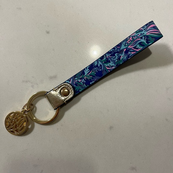 Never used without tags Lilly Pulitzer blue keyring - Picture 1 of 6